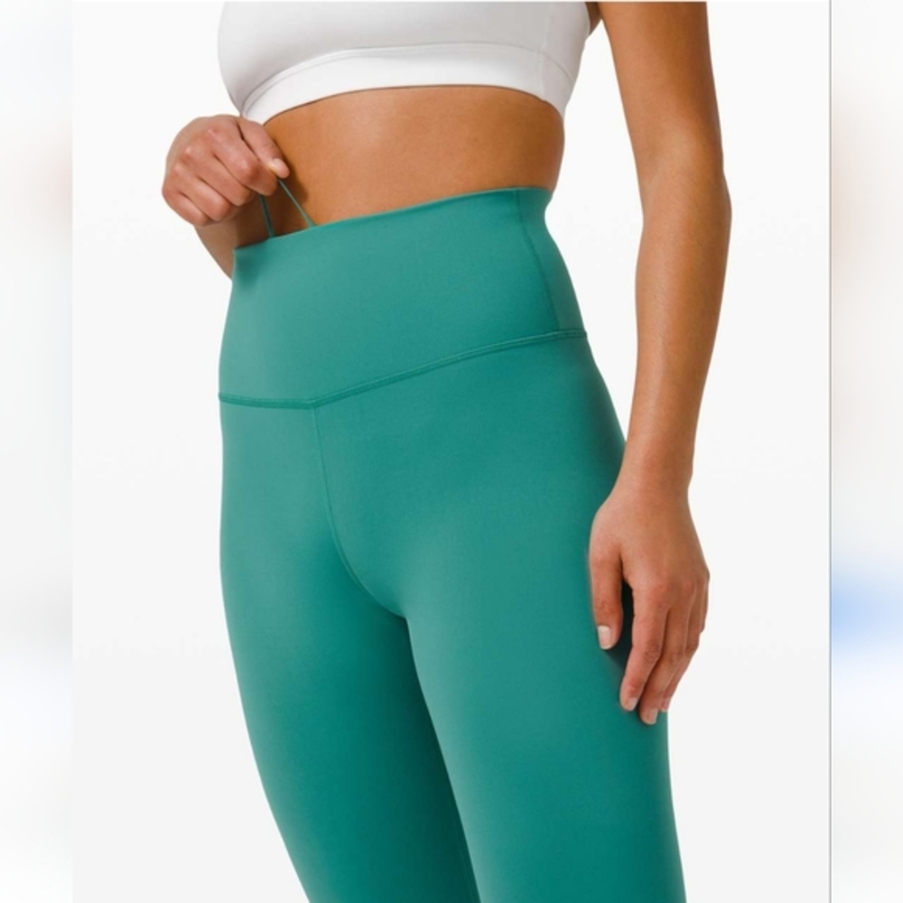 Lululemon Wunder Train‎ tight,2021 leggings, lenght 28",Everlux,10 - Picture 2 of 15